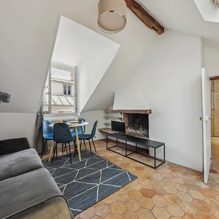 Bnbnook - Experience Life In Latin Quarter * 파리